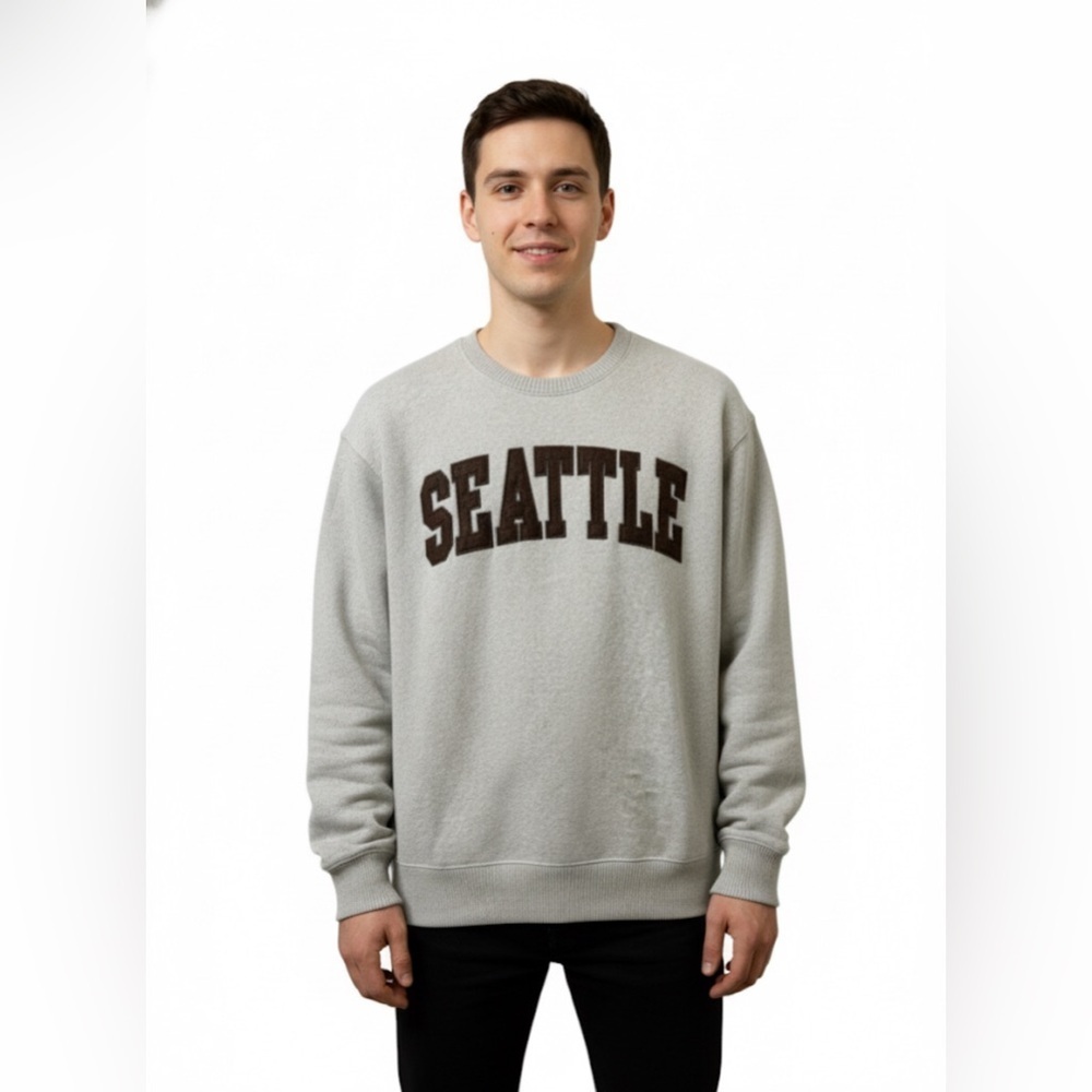 Cream Sweater by New York Popular